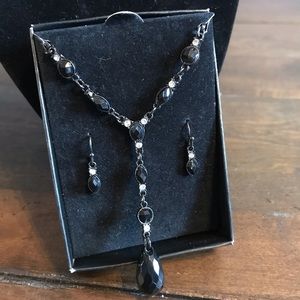 Black Jewelry Set